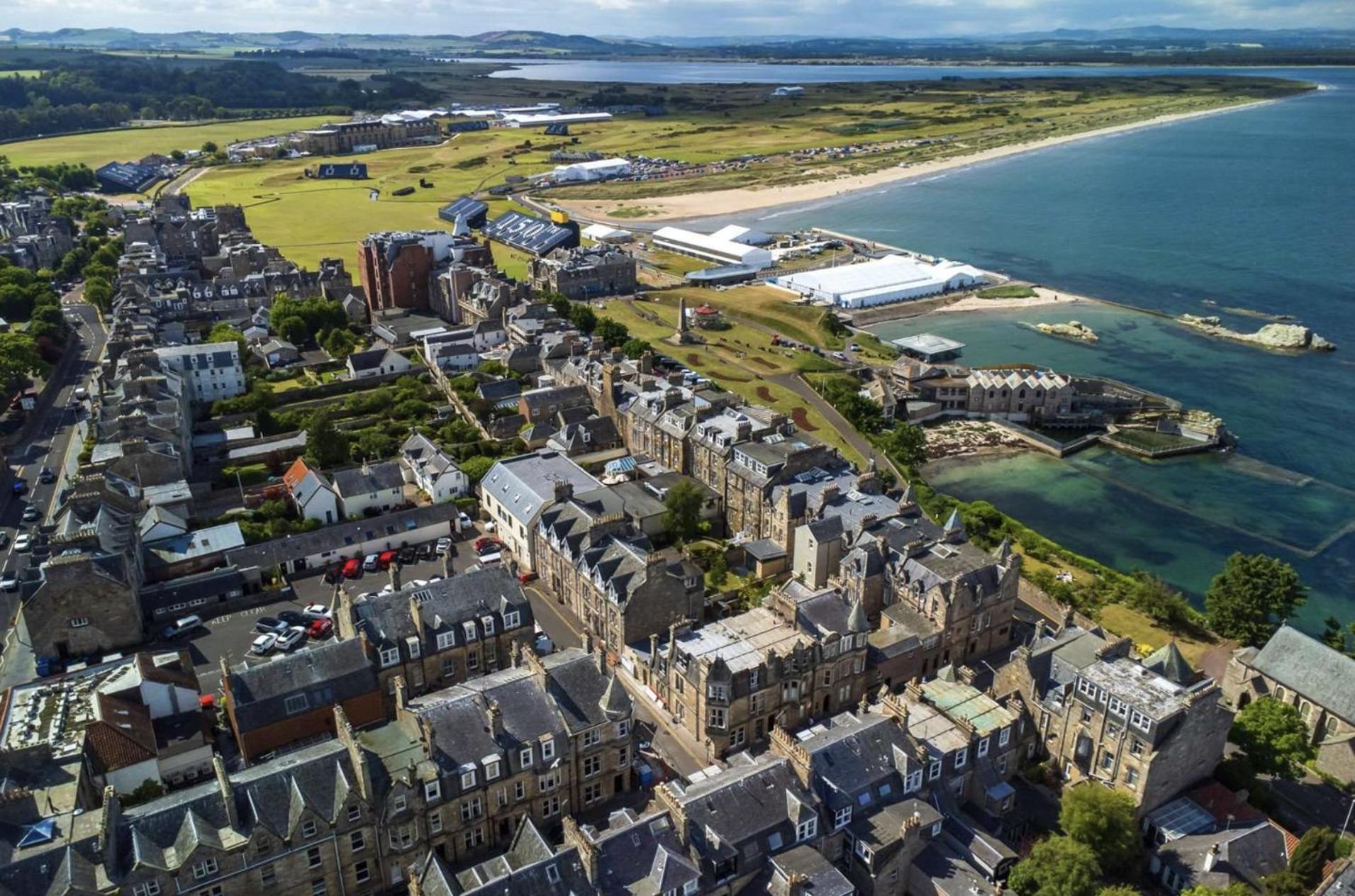 The Arran, St Andrews Aparthotel Buitenkant foto